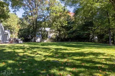 172 Holliston St, Medway, MA 02053 - Photo 34