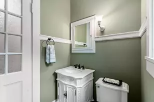 341 Highland St, Milton, MA 02186 - Photo 26