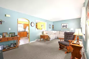 152 Armsby St, New Bedford, MA 02745 - Photo 2