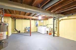 152 Armsby St, New Bedford, MA 02745 - Photo 18