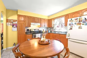 152 Armsby St, New Bedford, MA 02745 - Photo 6