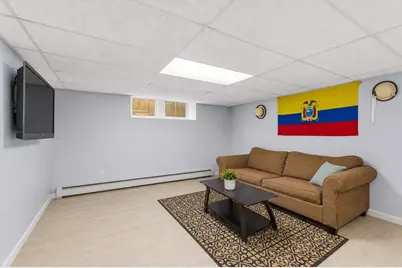 600 Broadway, Fall River, MA 02724 - Photo 14