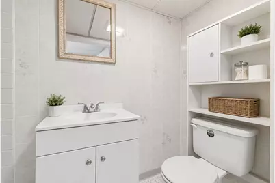600 Broadway, Fall River, MA 02724 - Photo 16