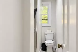 38 West St, East Bridgewater, MA 02333 - Photo 10