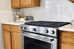 38 West St, East Bridgewater, MA 02333 - Photo 2
