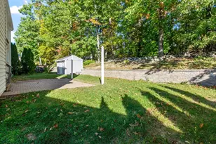 25 Corinth Dr, Worcester, MA 01606 - Photo 38