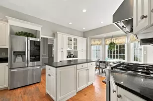 137 Grandview Ave, Quincy, MA 02170 - Photo 20