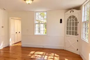 21 East St, Petersham, MA 01366 - Photo 16