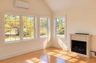 21 East St, Petersham, MA 01366 - Photo 12