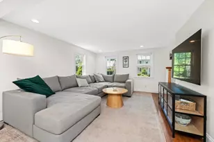 94 Holly Hill Cir, Weymouth, MA 02190 - Photo 12