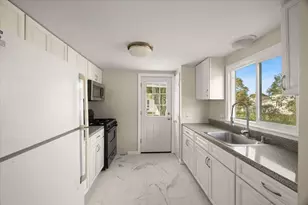 18 Pearl St, Taunton, MA 02780 - Photo 16