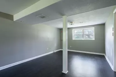 8 Coach Ln, Amherst, MA 01002 - Photo 18