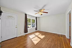 699 Benson Rd, Northbridge, MA 01588 - Photo 10