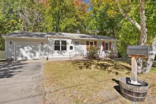 699 Benson Rd, Northbridge, MA 01588 - Photo 1