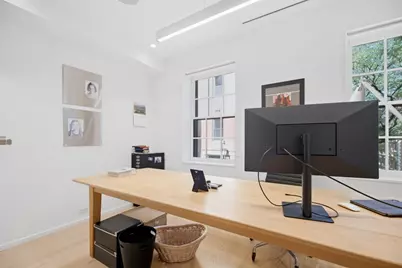 70 Myrtle St, Boston, MA 02114 - Photo 14