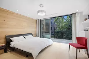 70 Myrtle St, Boston, MA 02114 - Photo 20