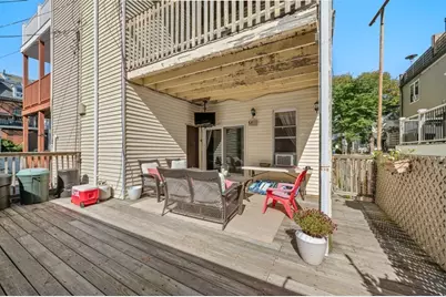 683 East 5th St, Boston, MA 02127 - Photo 12
