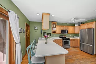 683 E 5th St, Boston, MA 02127 - Photo 2