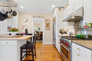 415 Washington St, Brookline, MA 02446 - Photo 10