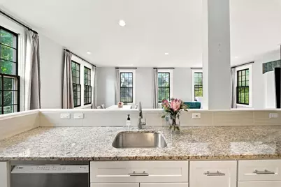 109 River St #2A, Cambridge, MA 02139 - Photo 4