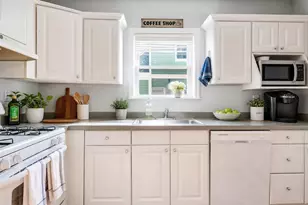 205 College Ave, Somerville, MA 02144 - Photo 12