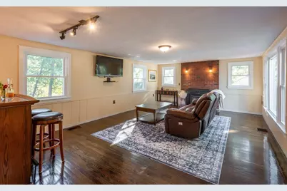 11 Youngs Rd, Gloucester, MA 01930 - Photo 6