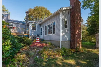 11 Youngs Rd, Gloucester, MA 01930 - Photo 2