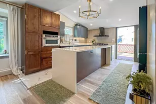 8 Greenhalge St, Medford, MA 02155 - Photo 10
