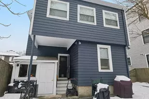 16 Henry St, Brookline, MA 02445 - Photo 2