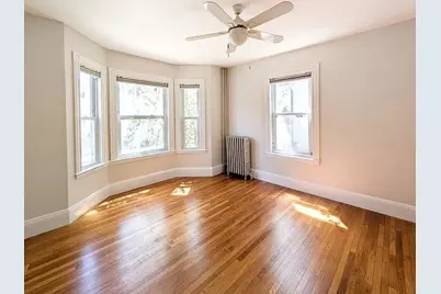 16 Henry St #1, Brookline, MA 02445 - Photo 6