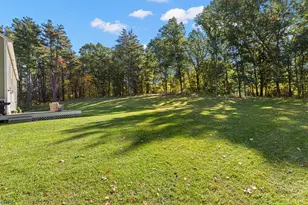 33 Archelaus Pl, West Newbury, MA 01985 - Photo 38
