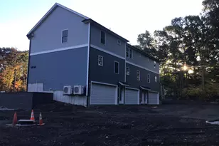 299 Quincy St Building 4, Holbrook, MA 02343 - Photo 2