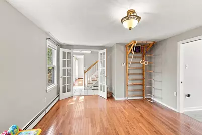 25 West St, Foxboro, MA 02035 - Photo 6