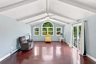 25 West St, Foxboro, MA 02035 - Photo 12
