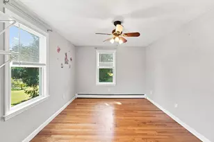 25 West St, Foxboro, MA 02035 - Photo 20