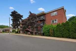 70 Warren, Chelsea, MA 02150 - Photo 10