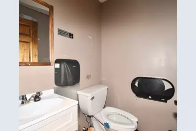 664-668 Page Blvd, Springfield, MA 01104 - Photo 14