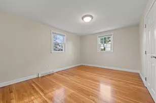 13 Gregg St, Woburn, MA 01801 - Photo 26