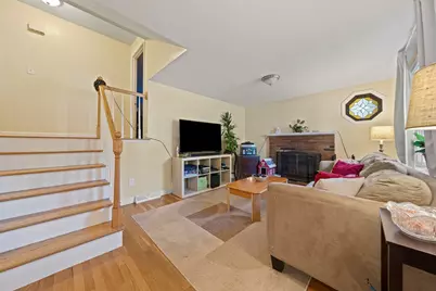 247 Howard St, Brockton, MA 02302 - Photo 6