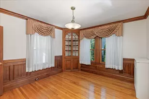 79 Menotomy Rd, Arlington, MA 02476 - Photo 10