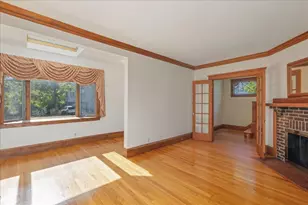 79 Menotomy Rd, Arlington, MA 02476 - Photo 14