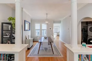 22 Albion Pl, Boston, MA 02129 - Photo 8