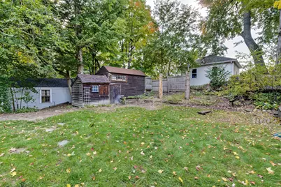 22 Anderson Ave, Holyoke, MA 01040 - Photo 2