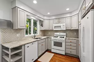 170 Mystic St Ext, Medford, MA 02155 - Photo 14