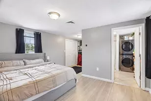 281 Washington St, Taunton, MA 02780 - Photo 14