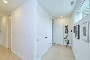 66 Catherine St, Boston, MA 02131 - Photo 14