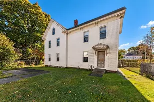 22 Chace St, Clinton, MA 01510 - Photo 30