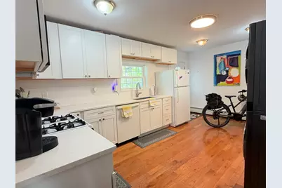 37 Charnwood Rd #37, Somerville, MA 02144 - Photo 14