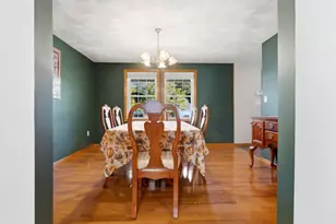 43 Calumet St, Salem, MA 01970 - Photo 12