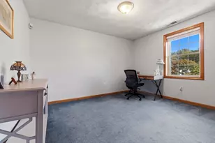 43 Calumet St, Salem, MA 01970 - Photo 30